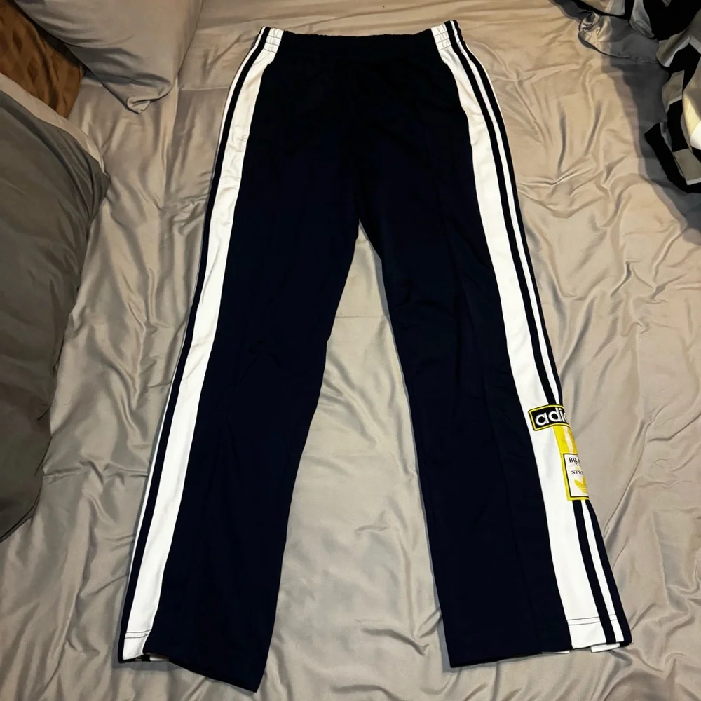 Adidas Three Stripe Side Button Athletic Pants Navy Medium - Picture 2 of 4